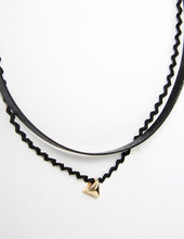 Simple Super Thin Quart Eardrop